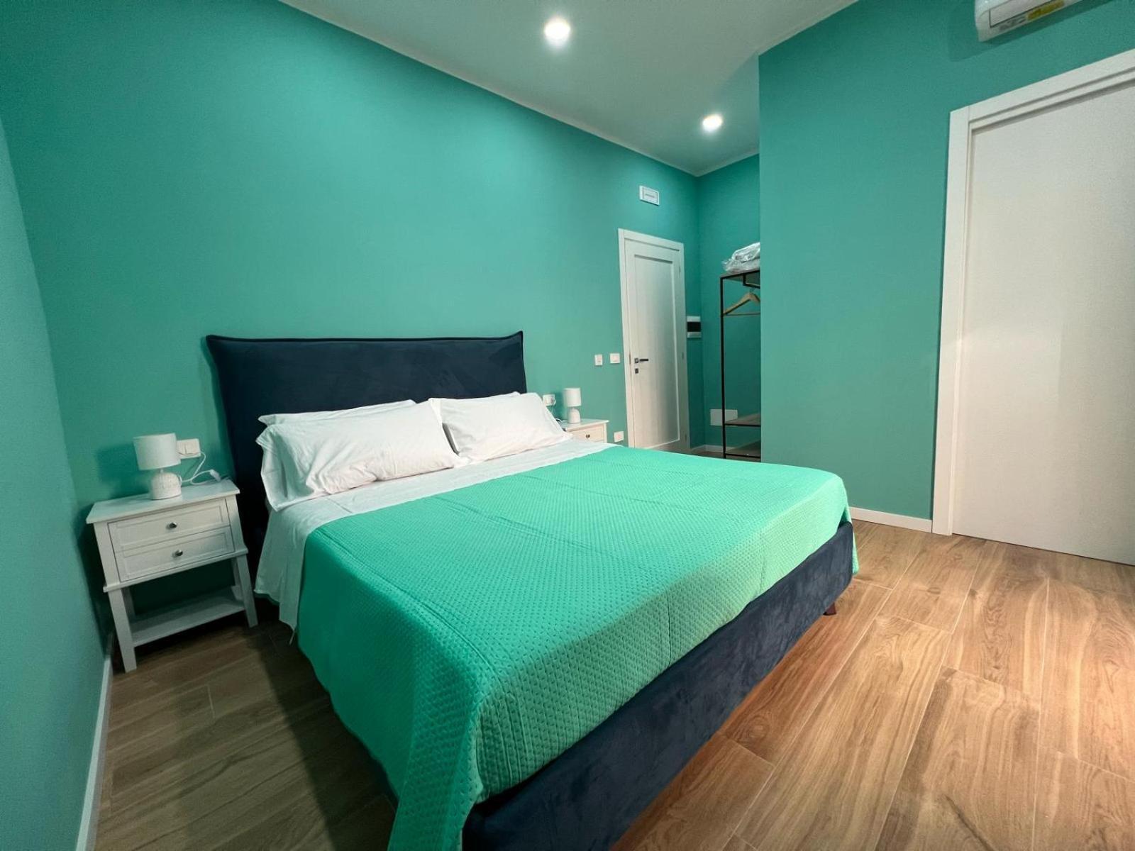 נאפולי Mastersa' Guest House מראה חיצוני תמונה
