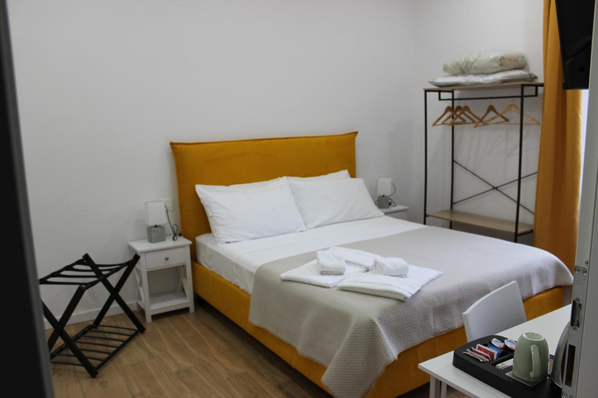 נאפולי Mastersa' Guest House מראה חיצוני תמונה