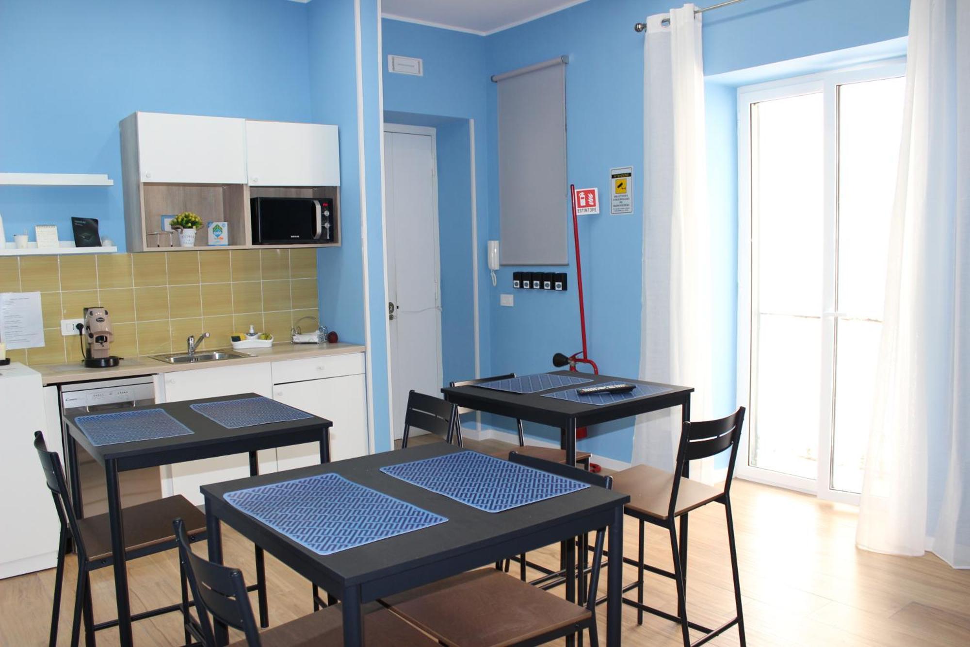 נאפולי Mastersa' Guest House מראה חיצוני תמונה