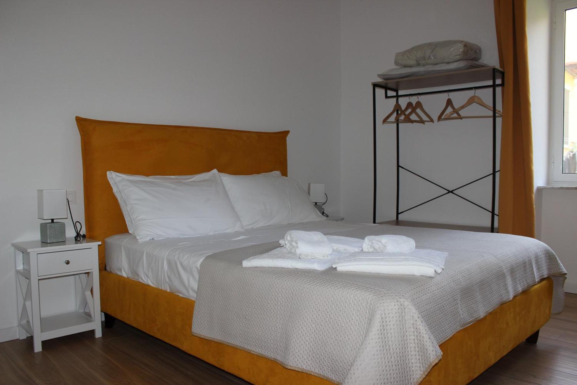 נאפולי Mastersa' Guest House מראה חיצוני תמונה