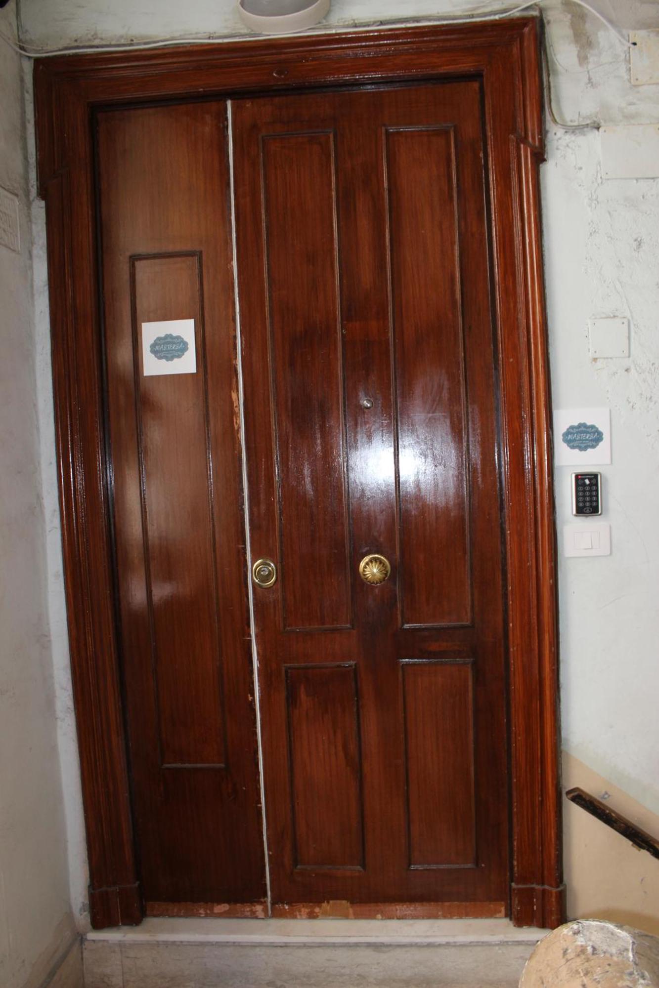 נאפולי Mastersa' Guest House מראה חיצוני תמונה